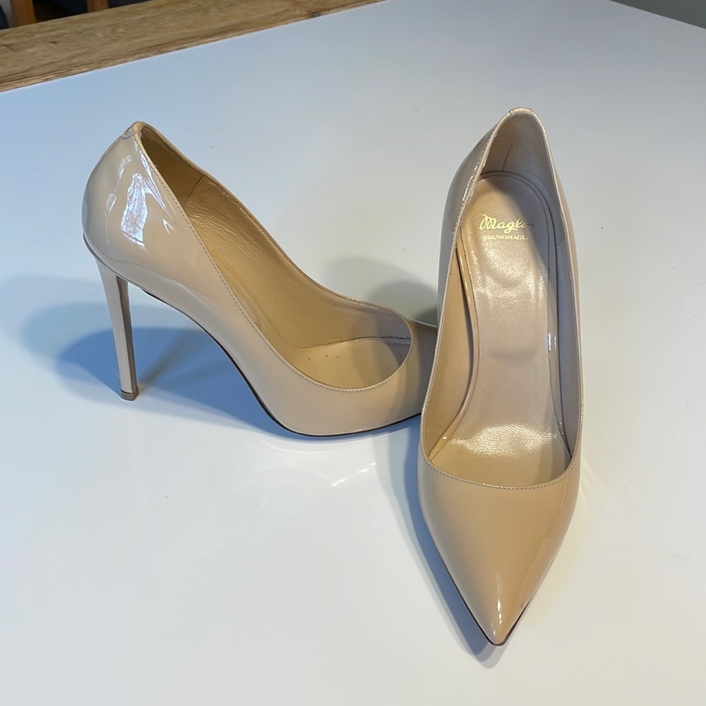 Bruno Magli nude pumps size 37.5